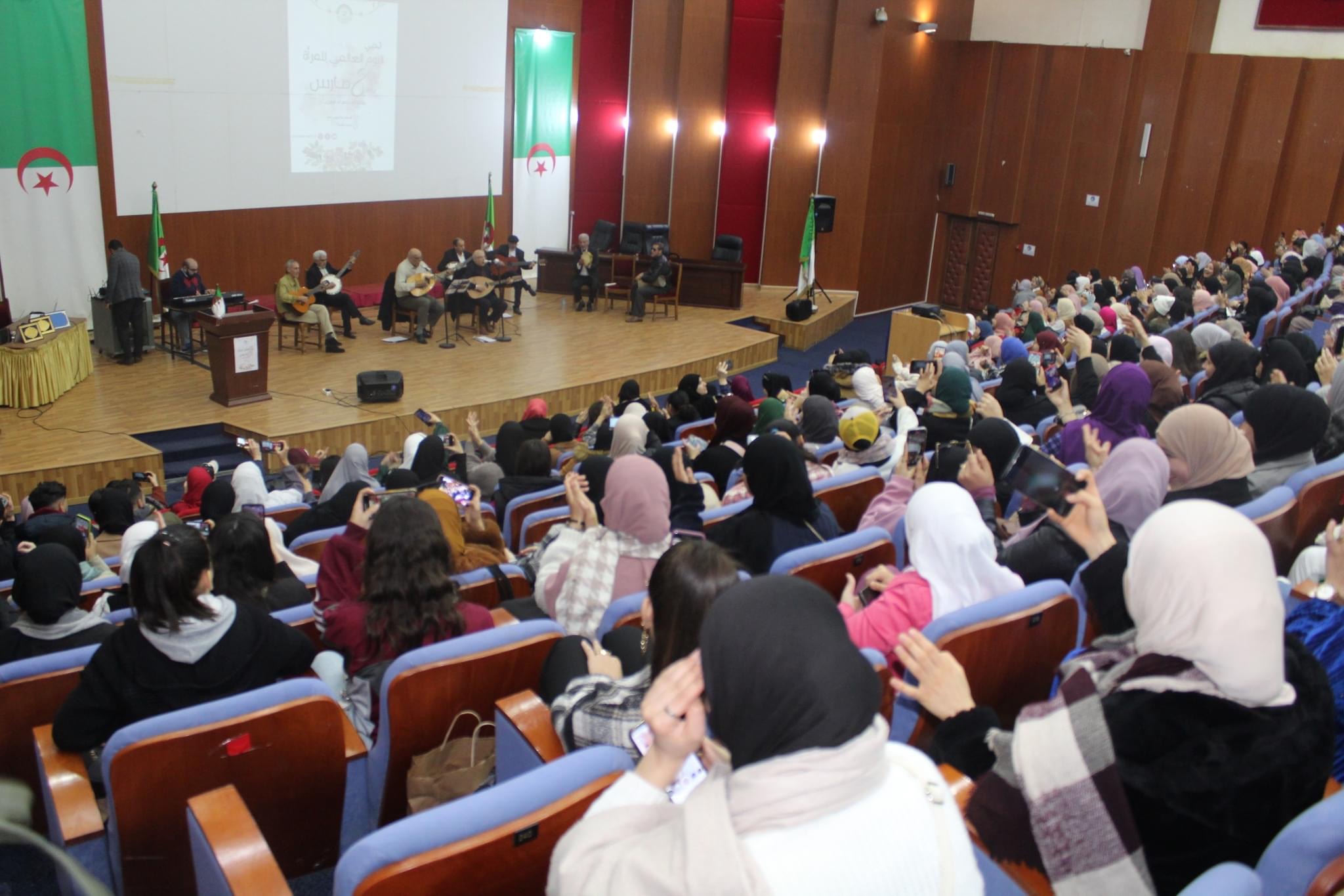 0B294C14-9FDC-46E1-8DE9-0BB63E621FD7