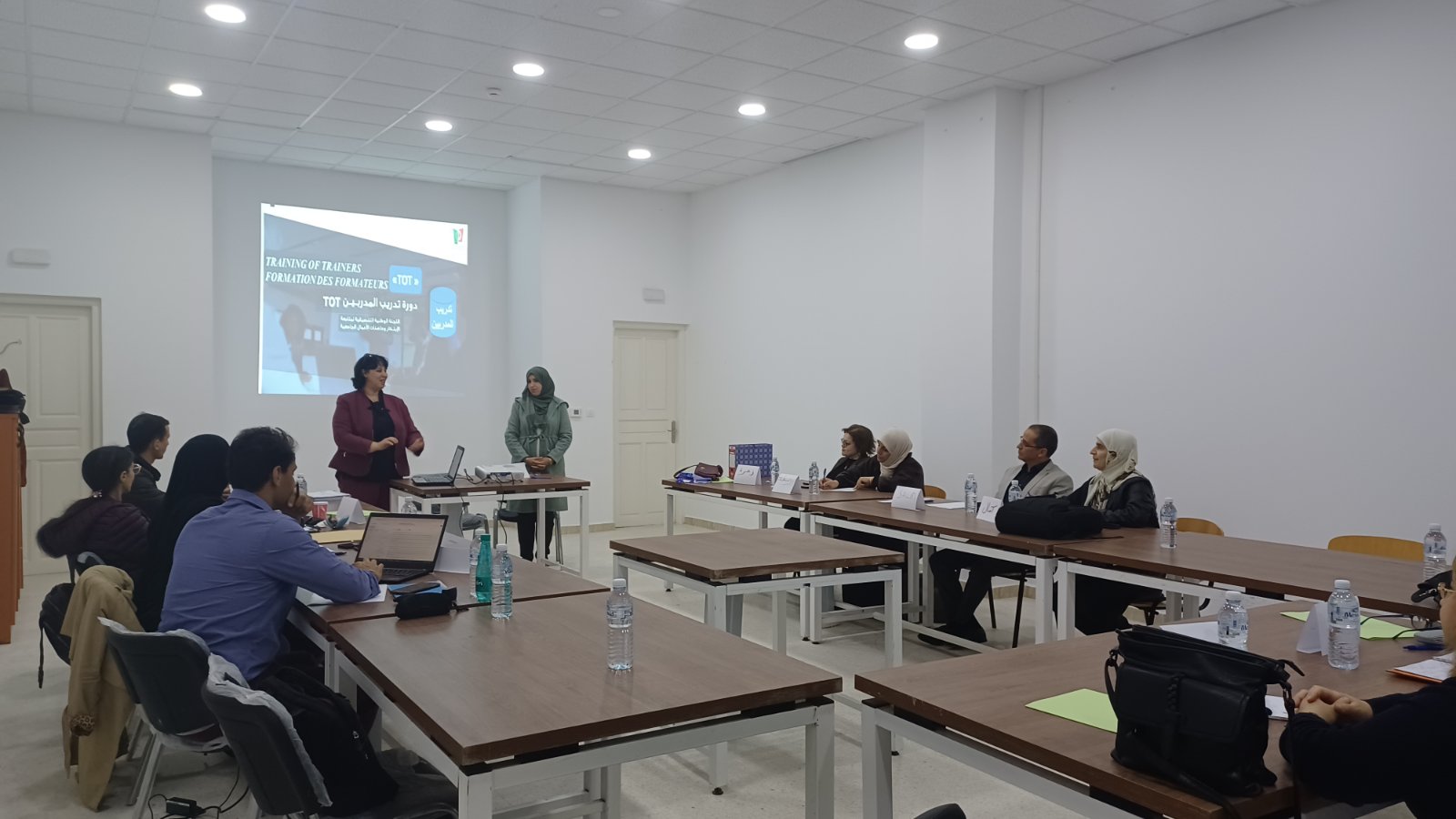 IMG-37d4d8ec13421f235a1e557f59376b5b-V