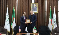 استقبال المكلف بالعلاقات العامة بسفارة الولايات المتحدة الأمريكية بجامعة الجزائر 2 لتعزيز التعاون