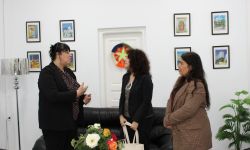 زيارة أستاذة إيطالية